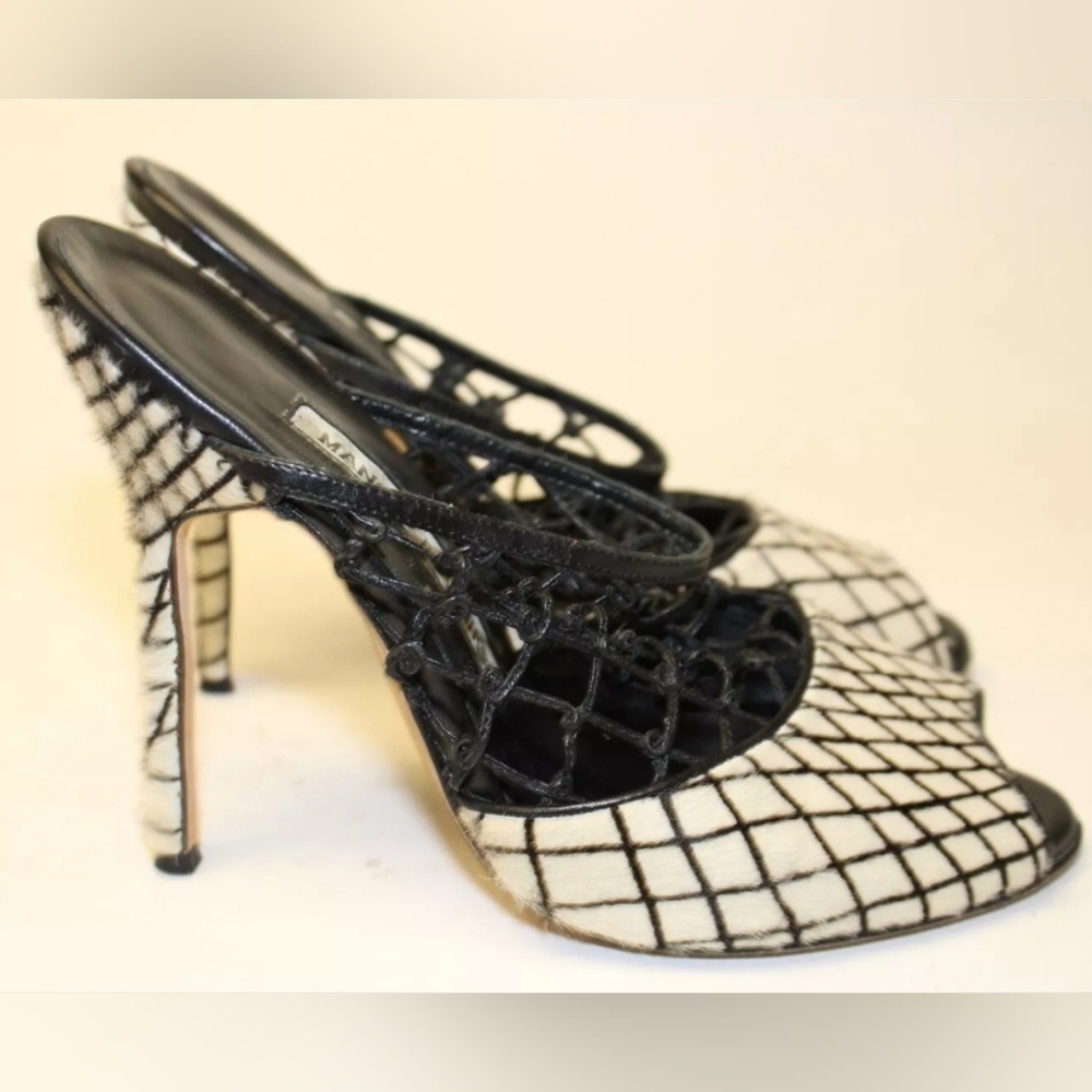 Manolo Blahnik Womens 6.5 HairyLeather Stiletto Slides Italy Shoes - Picture 3 of 16